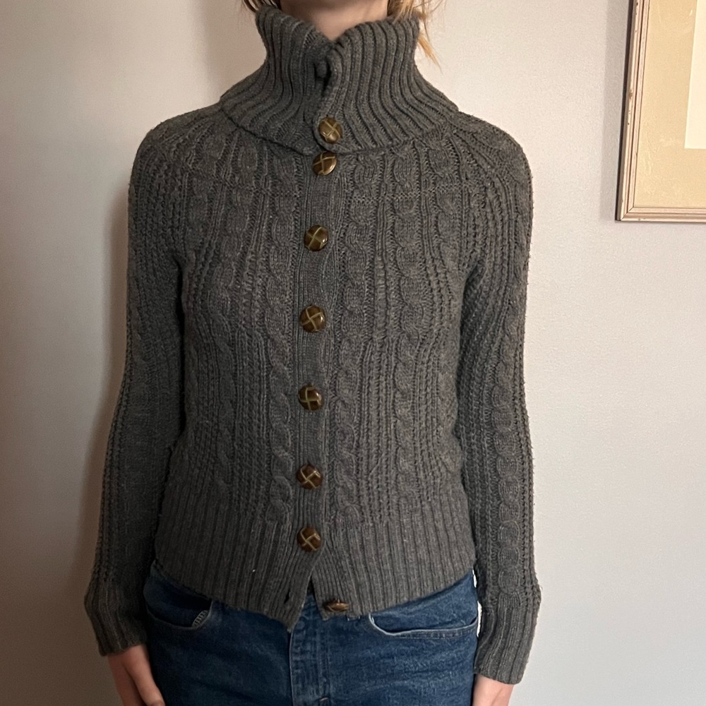 Gray sweater - Picture 2 of 5
